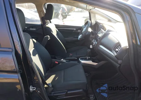 2019 Honda Fit Lx из США, поврежденный, VIN 3HGGK5H40KM737164